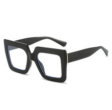 Cargar imagen en el visor de la galería, Oversize cuadrado negro- Lentes con o sin aumento
